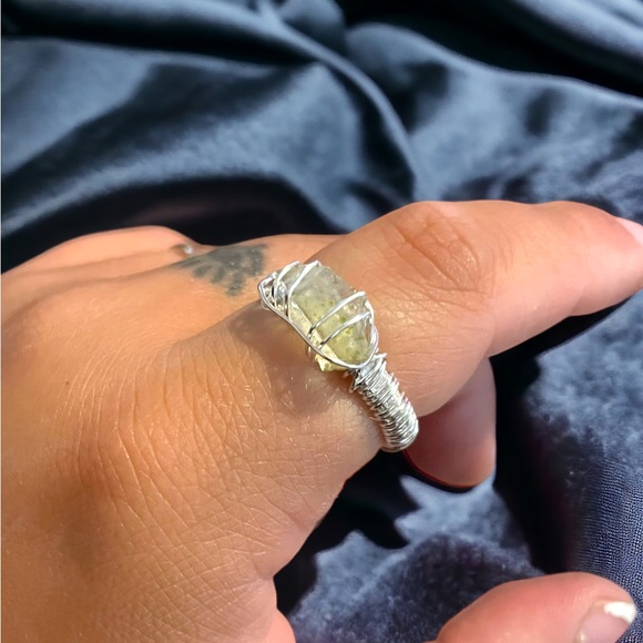 ✨SEAGLASS RING✨ MADE FROM RECYCLED MATERIALS AND STAINLESS STEEL! - Picture 2 of 3